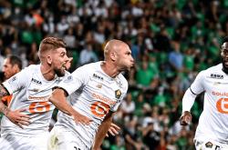 开云体育官网-圣埃蒂安客场取胜，球队状态逐渐回升