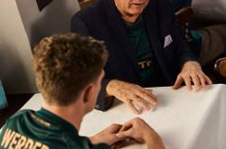 开云体育-关于云达不莱梅客场胜出，稳固战绩的信息