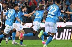 开云下载-关于佛罗伦萨主场险胜，挣扎取胜保级希望的信息