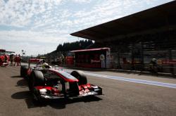 开云体育在线-迈凯伦翻盘梅赛德斯，佩雷兹扛起全队