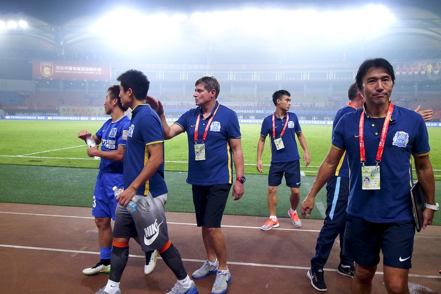 包含保定华夏幸福客场-力克广州富力,冲击榜首的词条 包含保定华夏幸福客场-力克广州富力,冲击榜首的词条