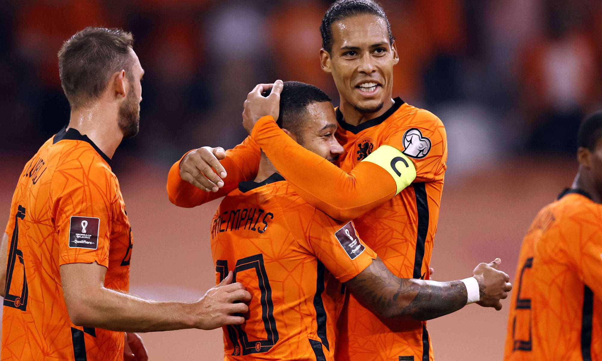 除了足球:重要新闻放大焦点的简单介绍 除了足球:重要新闻放大焦点的简单介绍