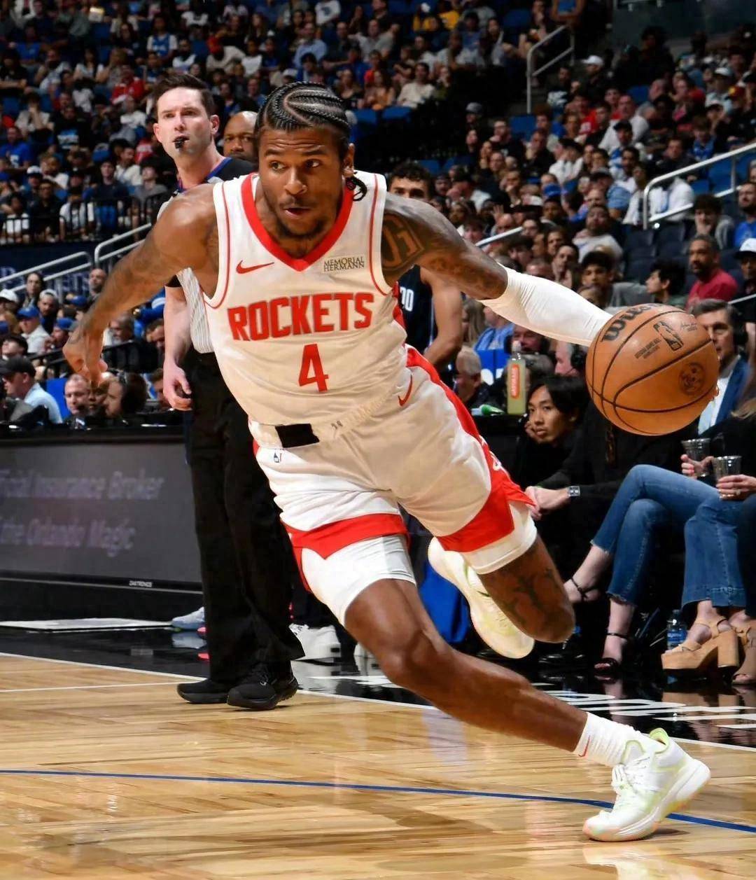 火箭客场力克国王,继续取得胜利的简单介绍 火箭客场力克国王,继续取得胜利的简单介绍